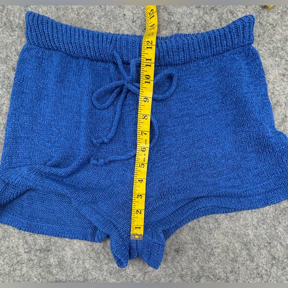 Sleeveless V-Neck Blue Knit Tank Top/shorts set - Picture 16 of 16